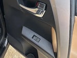 2018 RAV4 Thumbnail 16
