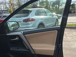 2018 RAV4 Thumbnail 19