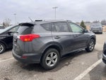 2015 RAV4 Thumbnail 4
