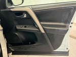 2017 RAV4 Thumbnail 23