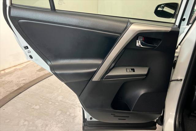 2017 Toyota RAV4 - $22,499