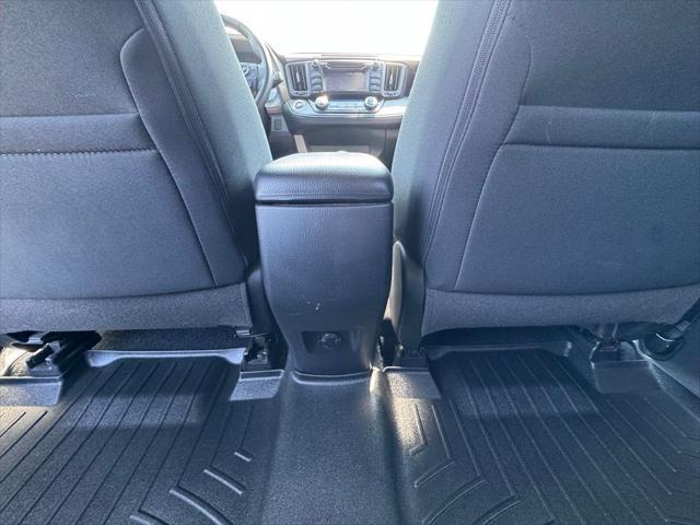 2018 Toyota RAV4 - $21,641