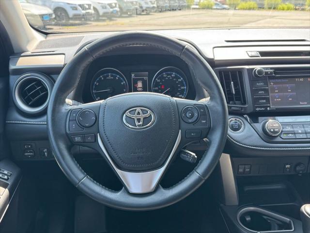 2018 Toyota RAV4 - $21,641