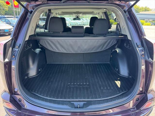 2018 Toyota RAV4 - $21,641