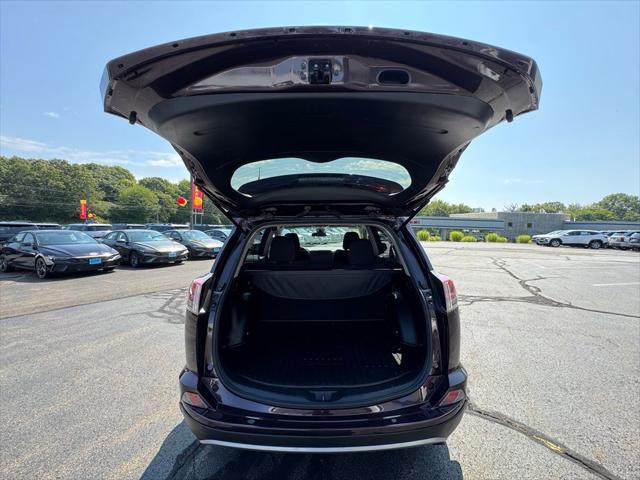 2018 Toyota RAV4 - $21,641
