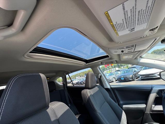 2018 Toyota RAV4 - $21,641