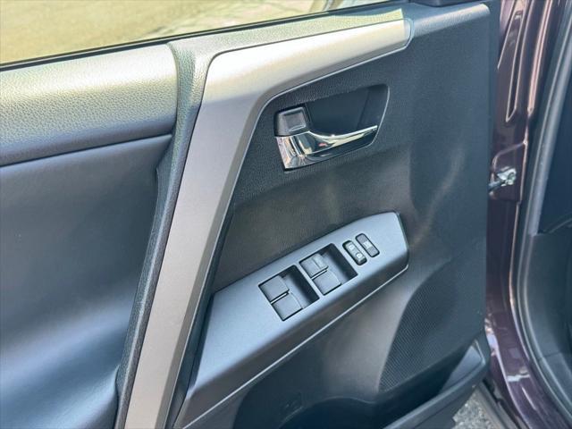 2018 Toyota RAV4 - $21,641