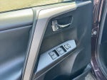 2018 RAV4 Thumbnail 33