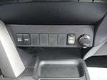 2016 RAV4 Thumbnail 33