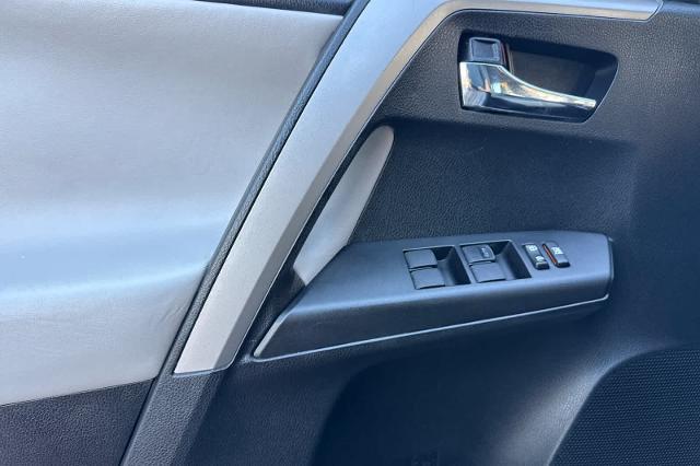 2017 Toyota RAV4 - $20,594