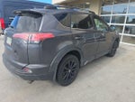 2018 RAV4 Thumbnail 3