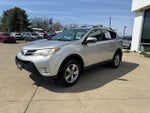 2015 RAV4 Thumbnail 3