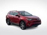 2017 RAV4 Thumbnail 3