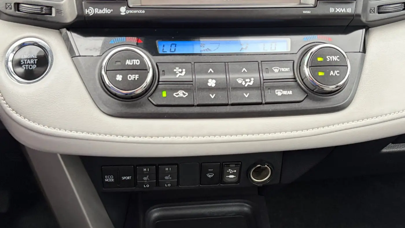 2018 Toyota RAV4 Adventure