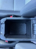 2015 RAV4 Thumbnail 23