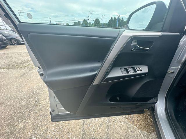 2018 Toyota RAV4 - $19,800