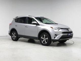 2016 Toyota RAV4 with Silver Sky Metallic Exterior