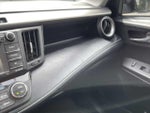 2016 RAV4 Thumbnail 23