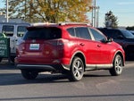 2016 RAV4 Thumbnail 3
