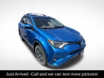 2017 RAV4 Thumbnail 1