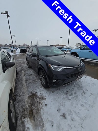 2018 Toyota RAV4 AWD XLE 4DR SUV