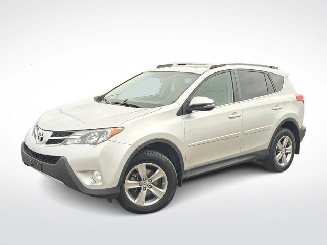 2015 Toyota RAV4 - $17,275