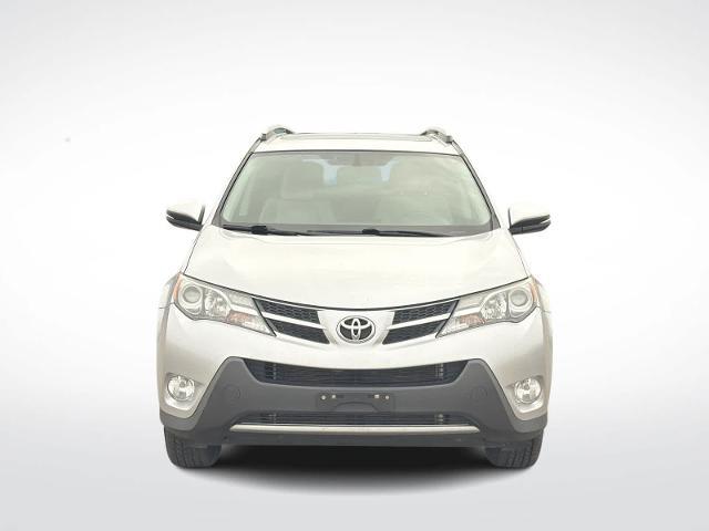 2015 Toyota RAV4 - $17,275