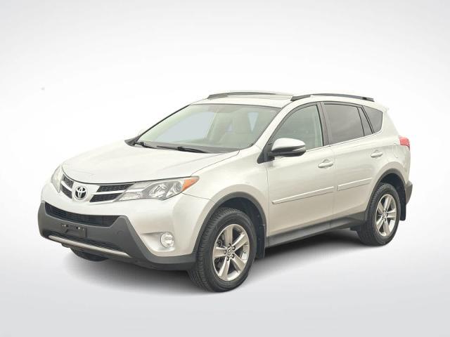 2015 Toyota RAV4 - $17,275