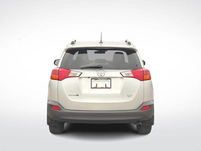 2015 Toyota RAV4 - $17,275