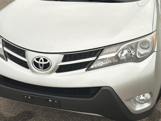 2015 Toyota RAV4 - $17,275