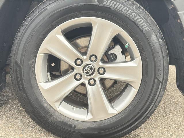 2015 Toyota RAV4 - $17,275