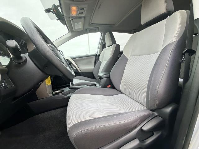 2015 Toyota RAV4 - $17,275