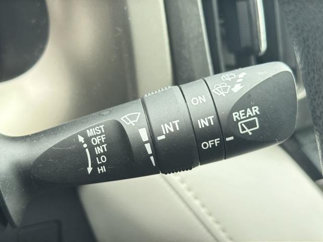 2015 Toyota RAV4 - $17,275
