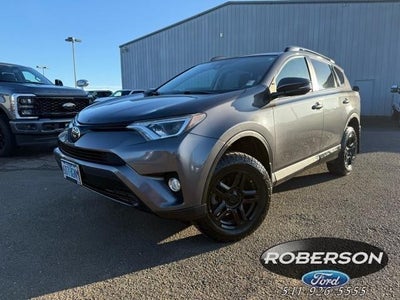 2017 Toyota RAV4 AWD XLE 4DR SUV