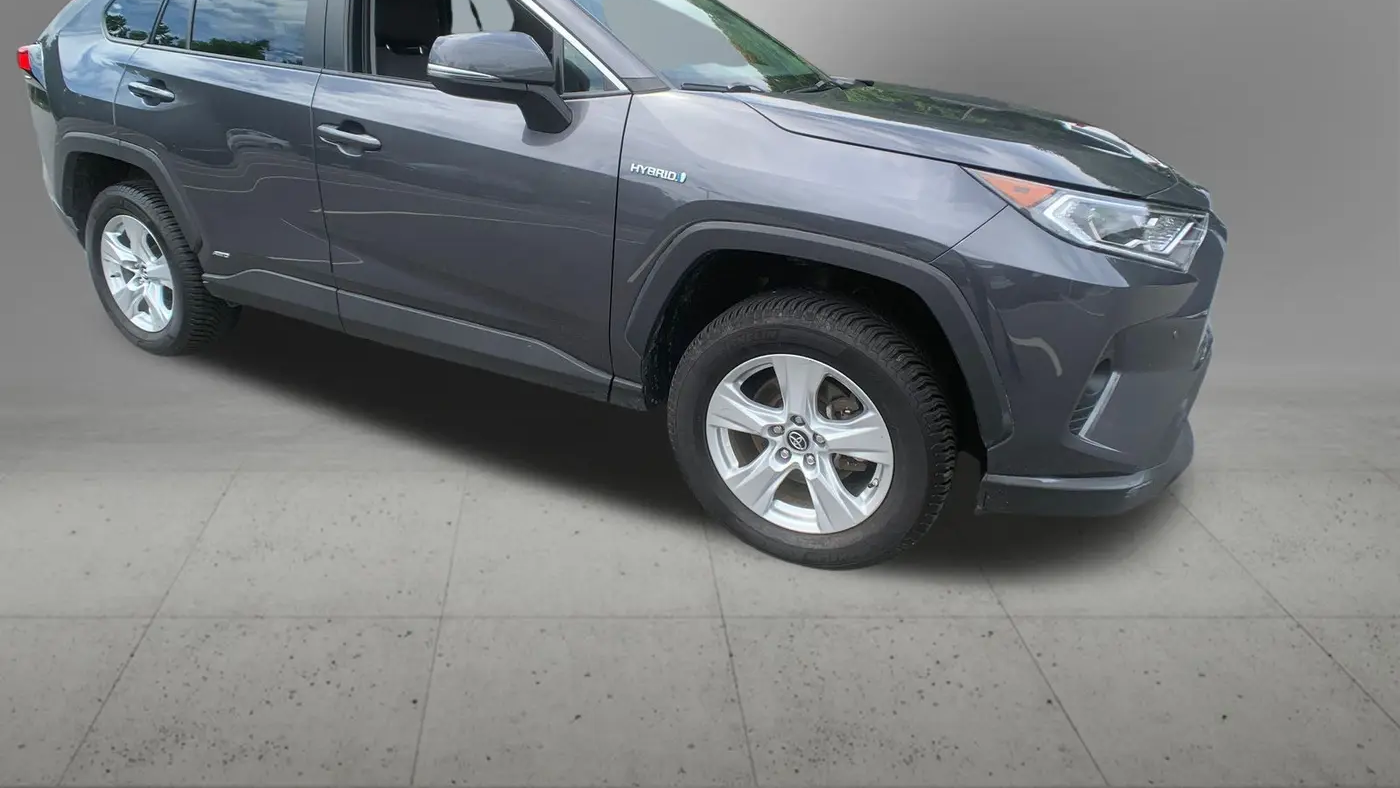 2019 Toyota RAV4 Hybrid XLE