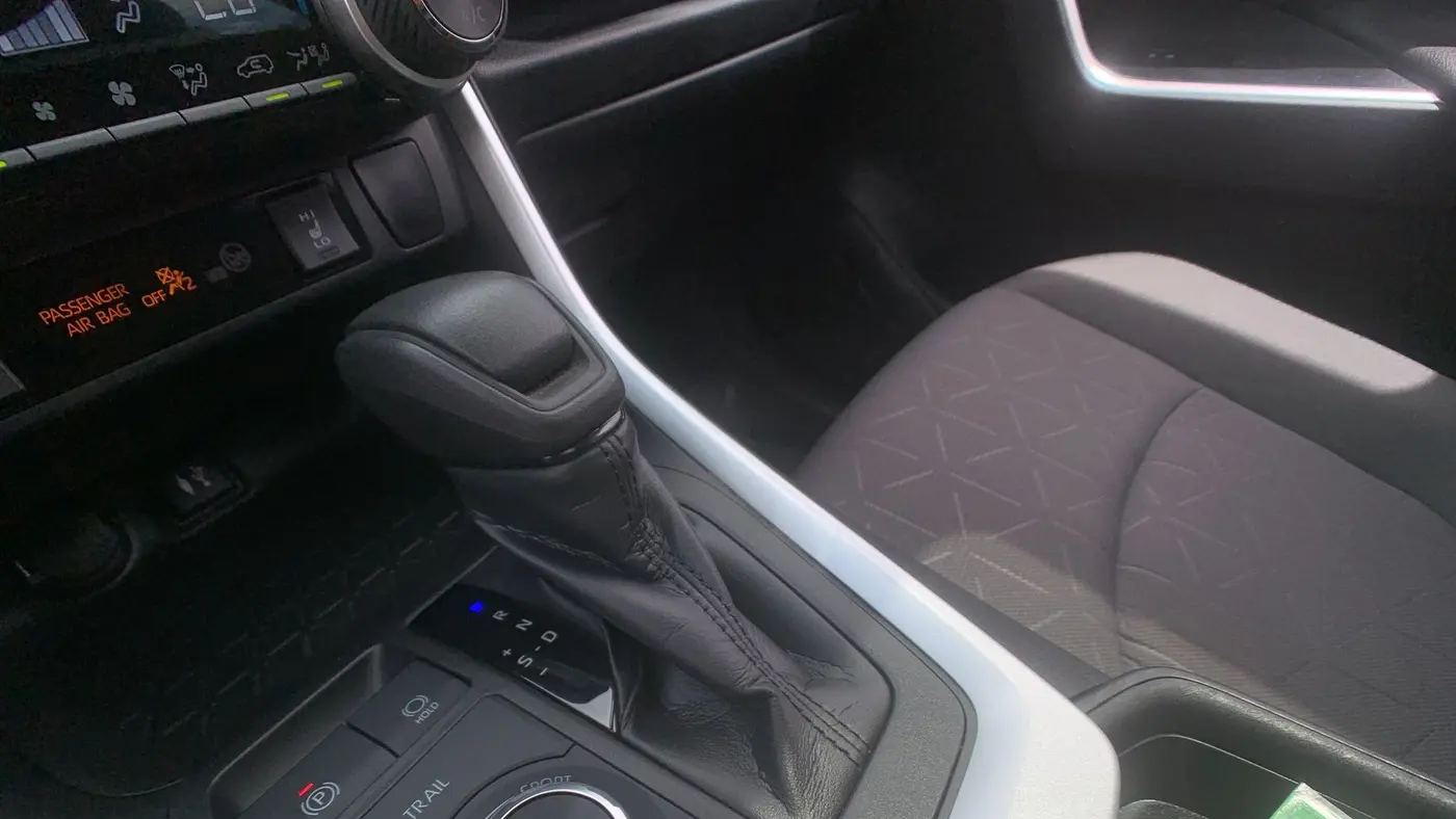 2019 Toyota RAV4 Hybrid XLE