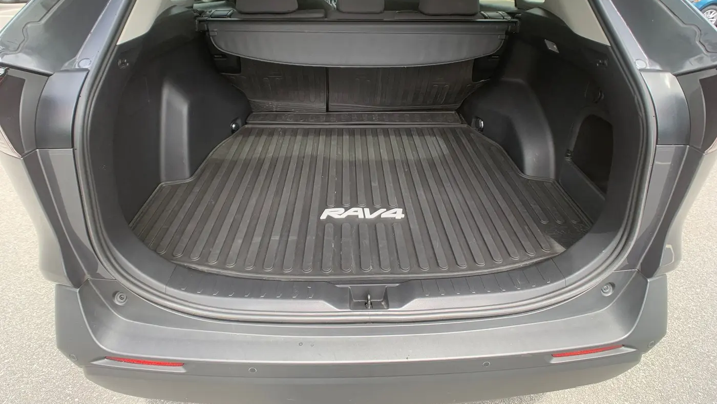 2019 Toyota RAV4 Hybrid XLE