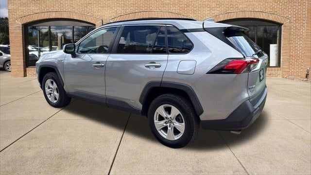 2019 Toyota RAV4 Hybrid XLE