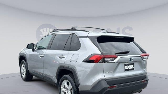 2020 Toyota RAV4 Hybrid XLE