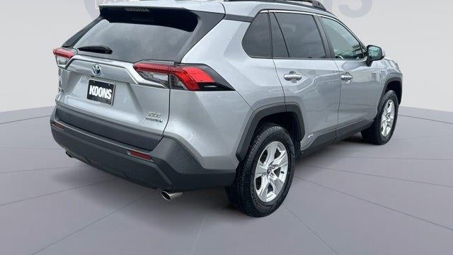 2020 Toyota RAV4 Hybrid XLE