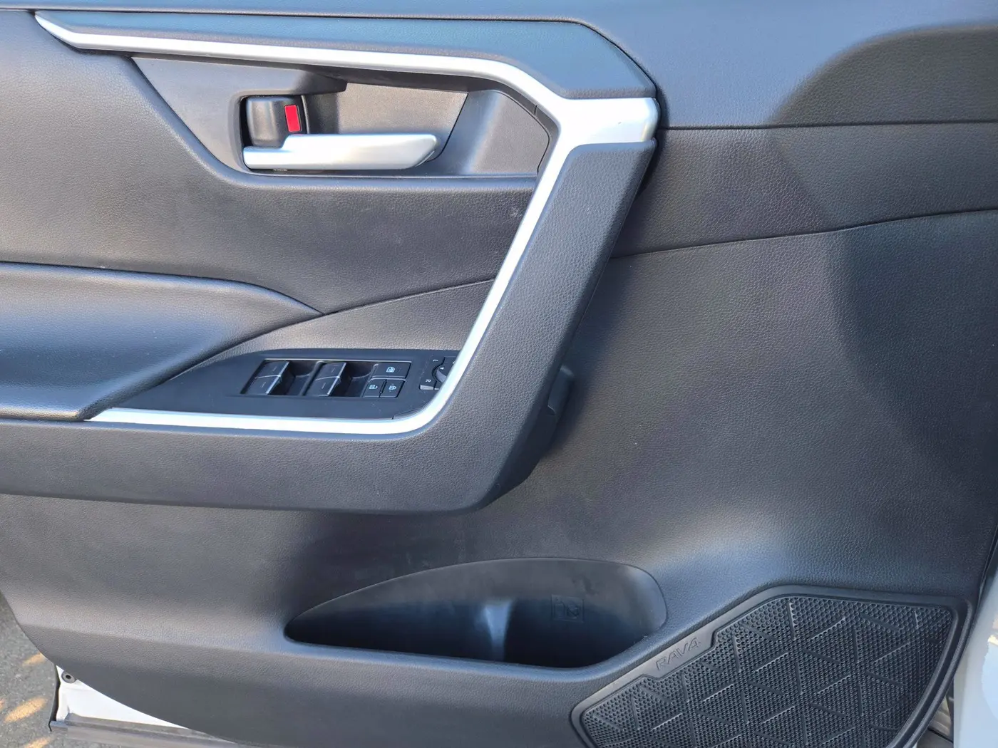 2025 Toyota RAV4 - $33,897