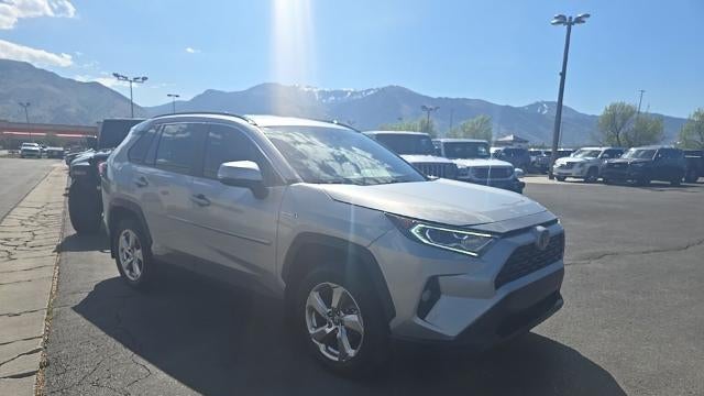 2020 Toyota RAV4 Hybrid XLE