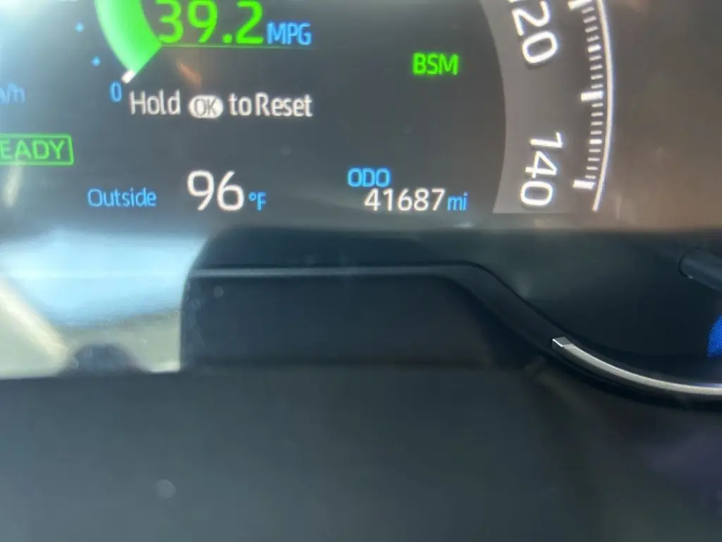 2025 Toyota RAV4 - $31,082