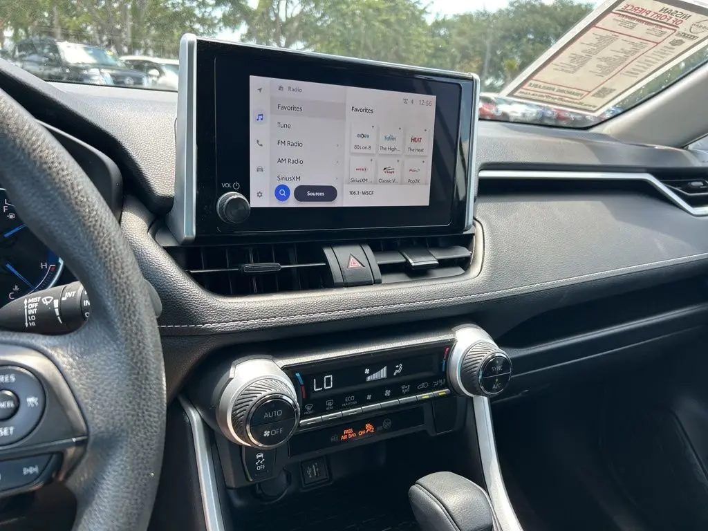 2025 Toyota RAV4 - $31,082