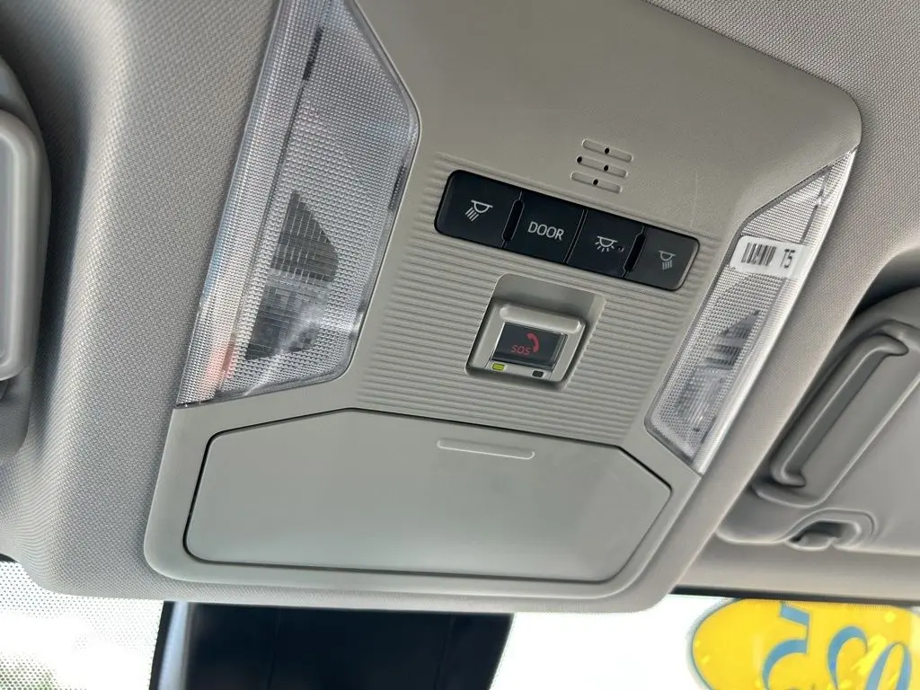 2025 Toyota RAV4 - $31,082