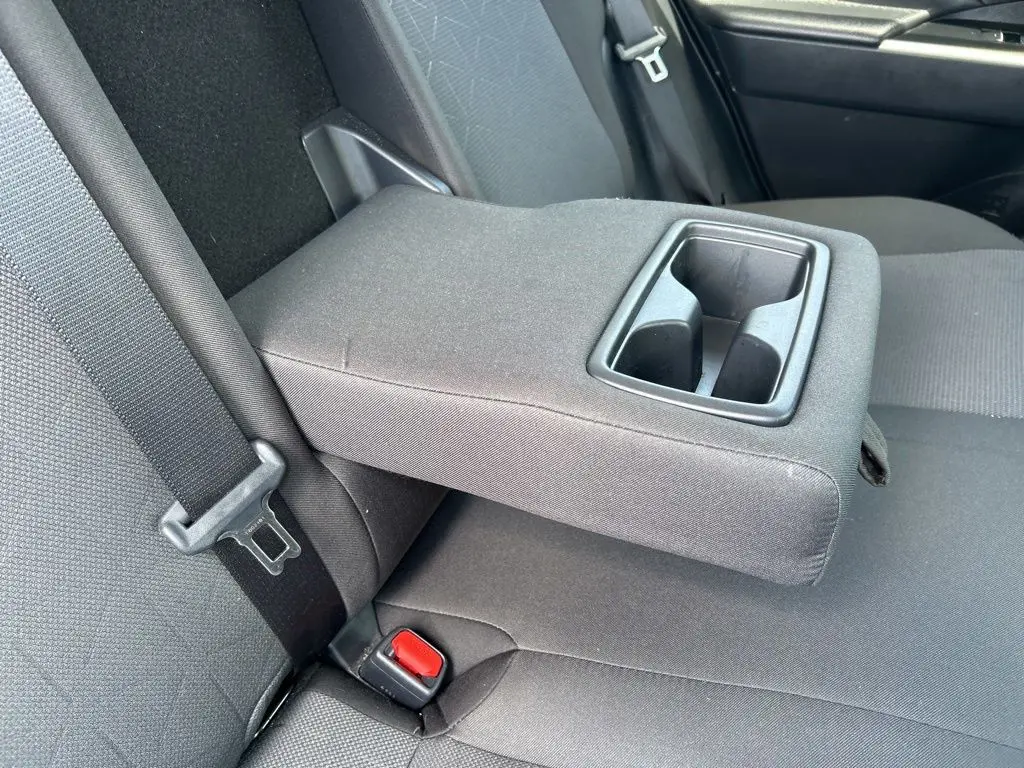 2025 Toyota RAV4 - $31,082