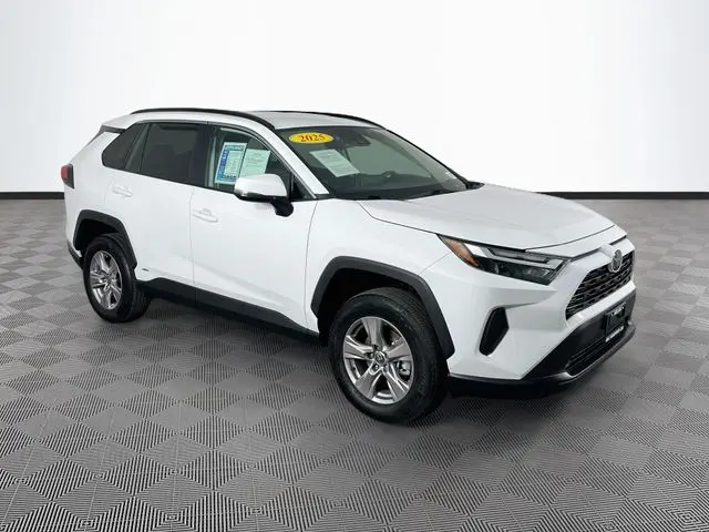 2025 Toyota RAV4 - $37,400