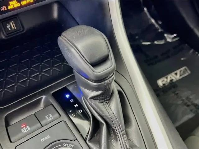 2025 Toyota RAV4 - $37,400