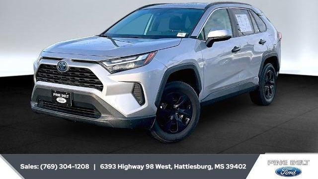 2024 Toyota RAV4 Hybrid XLE
