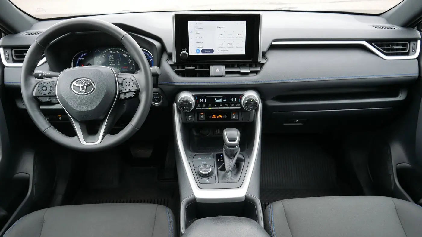 2024 Toyota RAV4 Hybrid SE